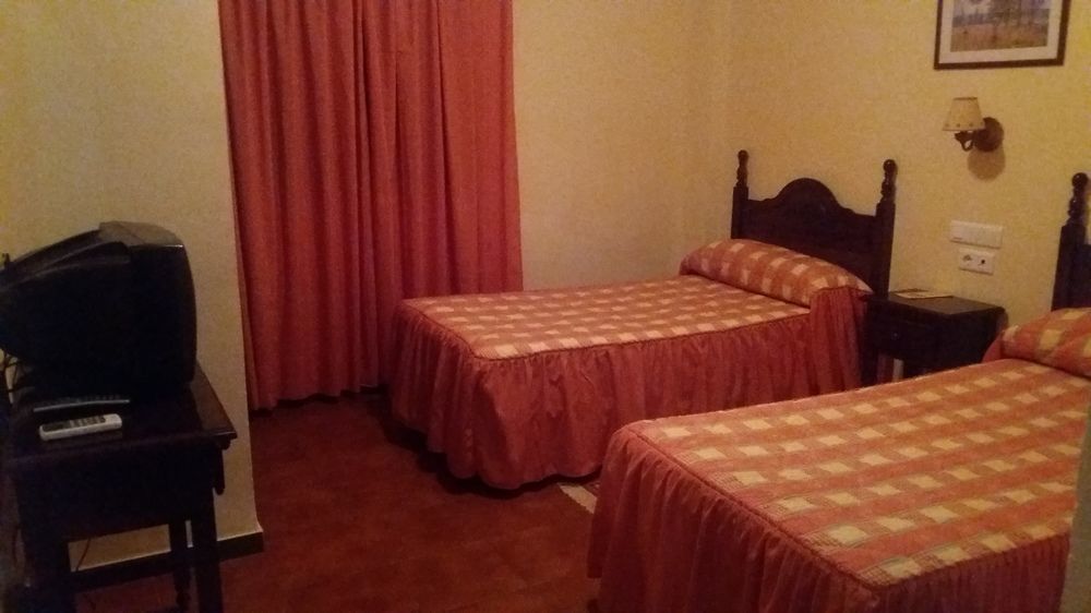 Hotel La Yedra アンテケラ エクステリア 写真